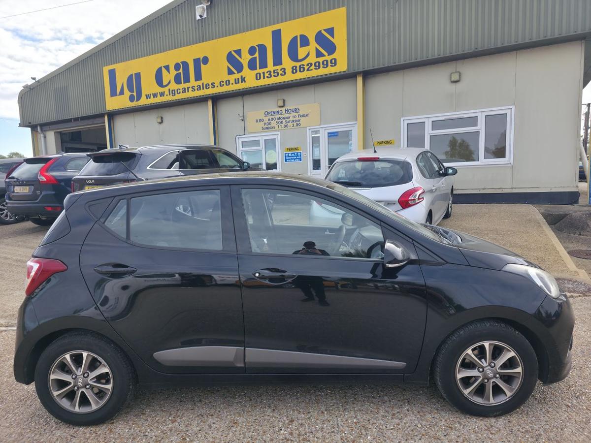Check out this Hyundai I10 2014 Petrol Manual