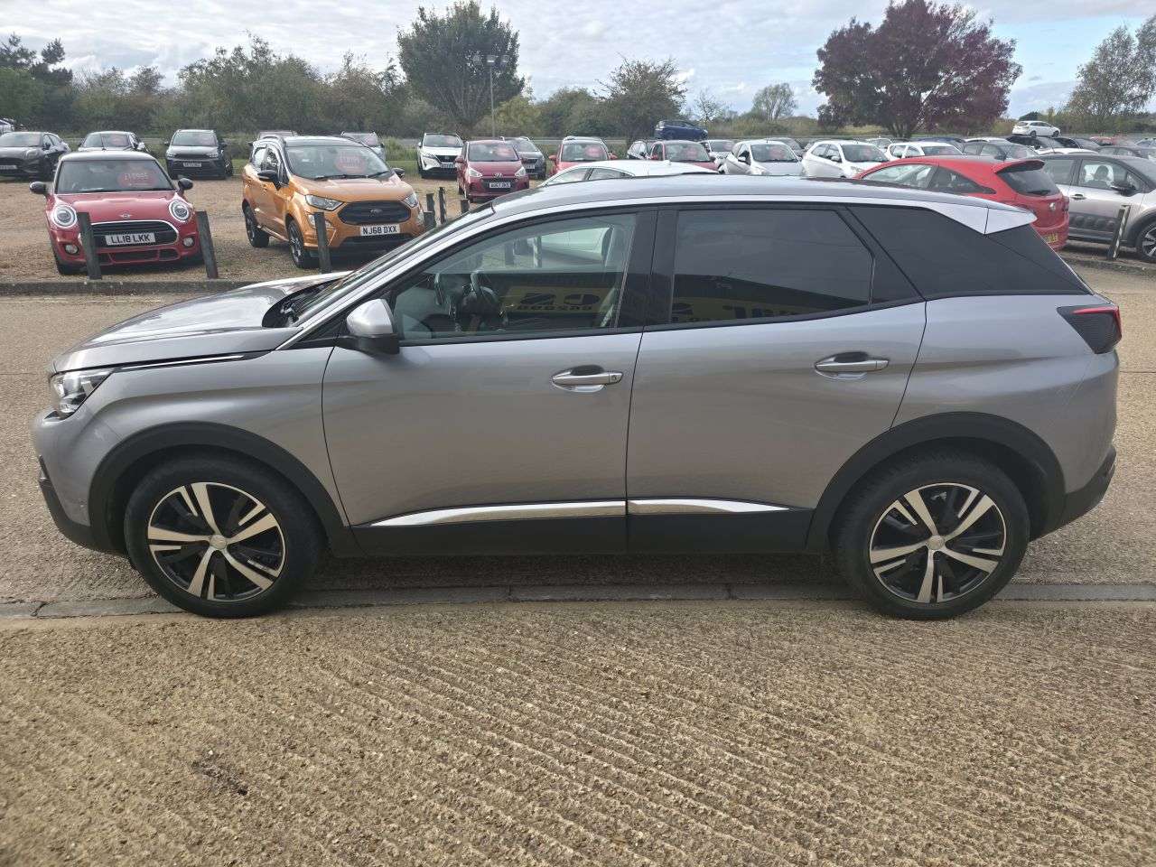 2017 PEUGEOT 3008 2017 PEUGEOT 3008