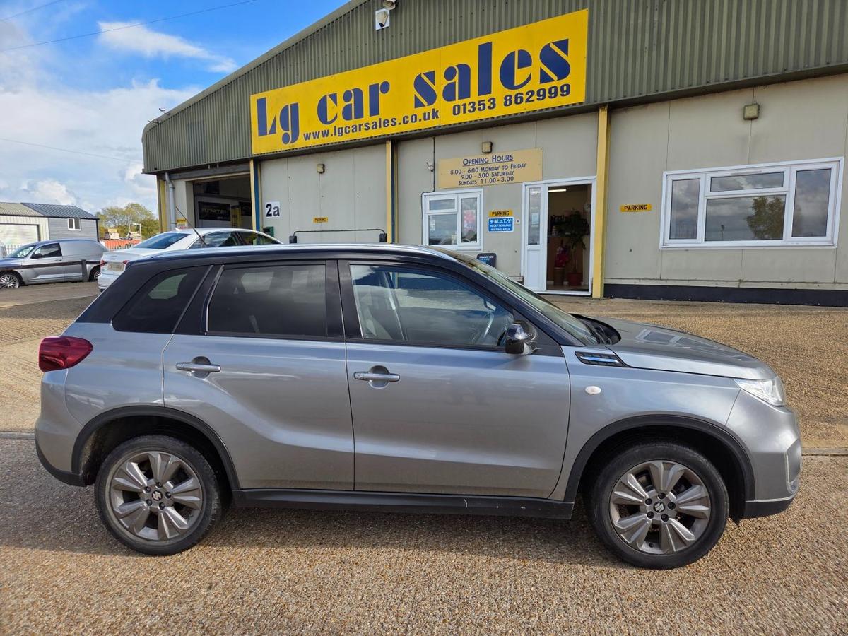 Check out this Suzuki Vitara 2018 Petrol Manual