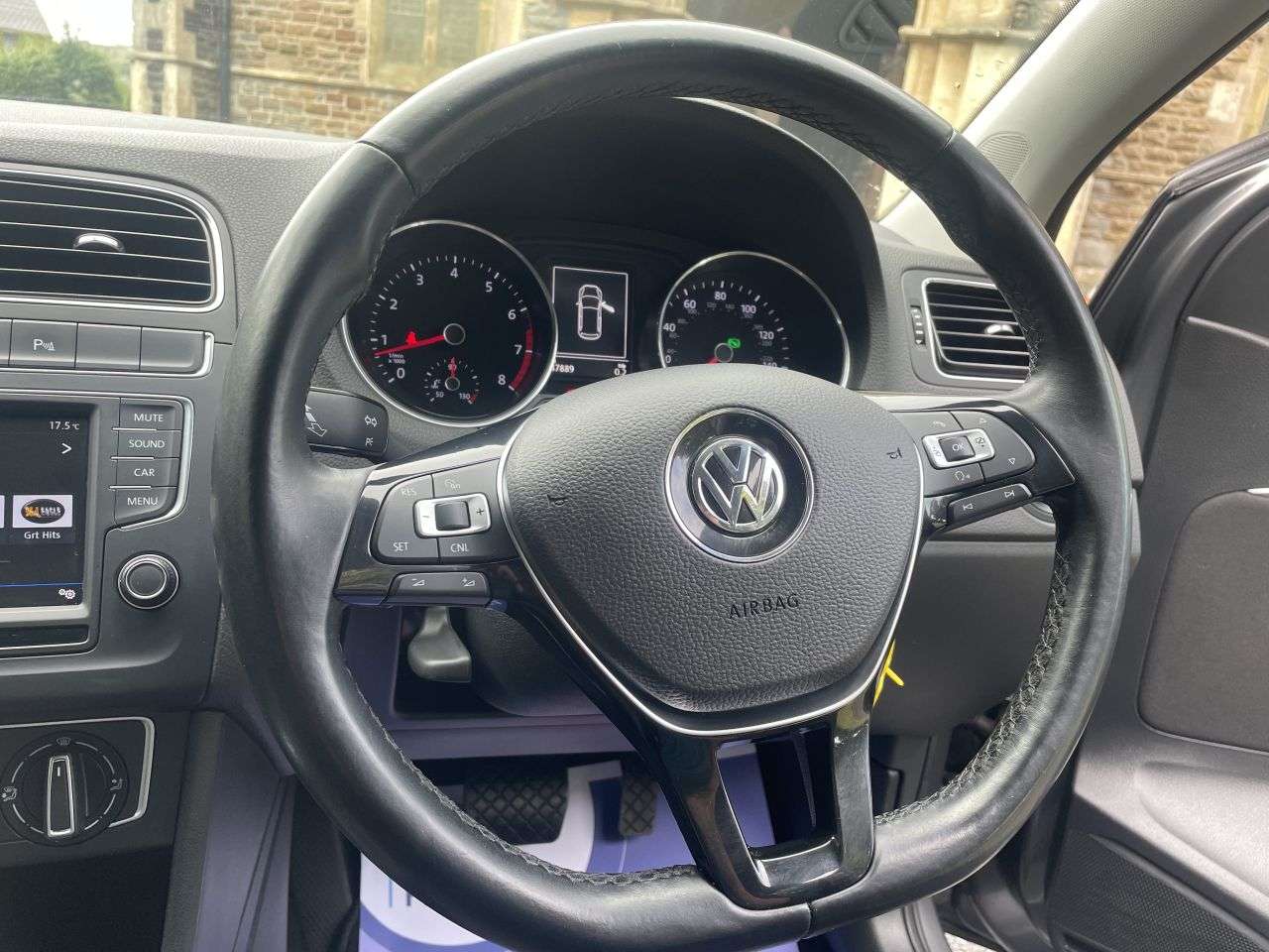 2017 VOLKSWAGEN POLO 2017 VOLKSWAGEN POLO