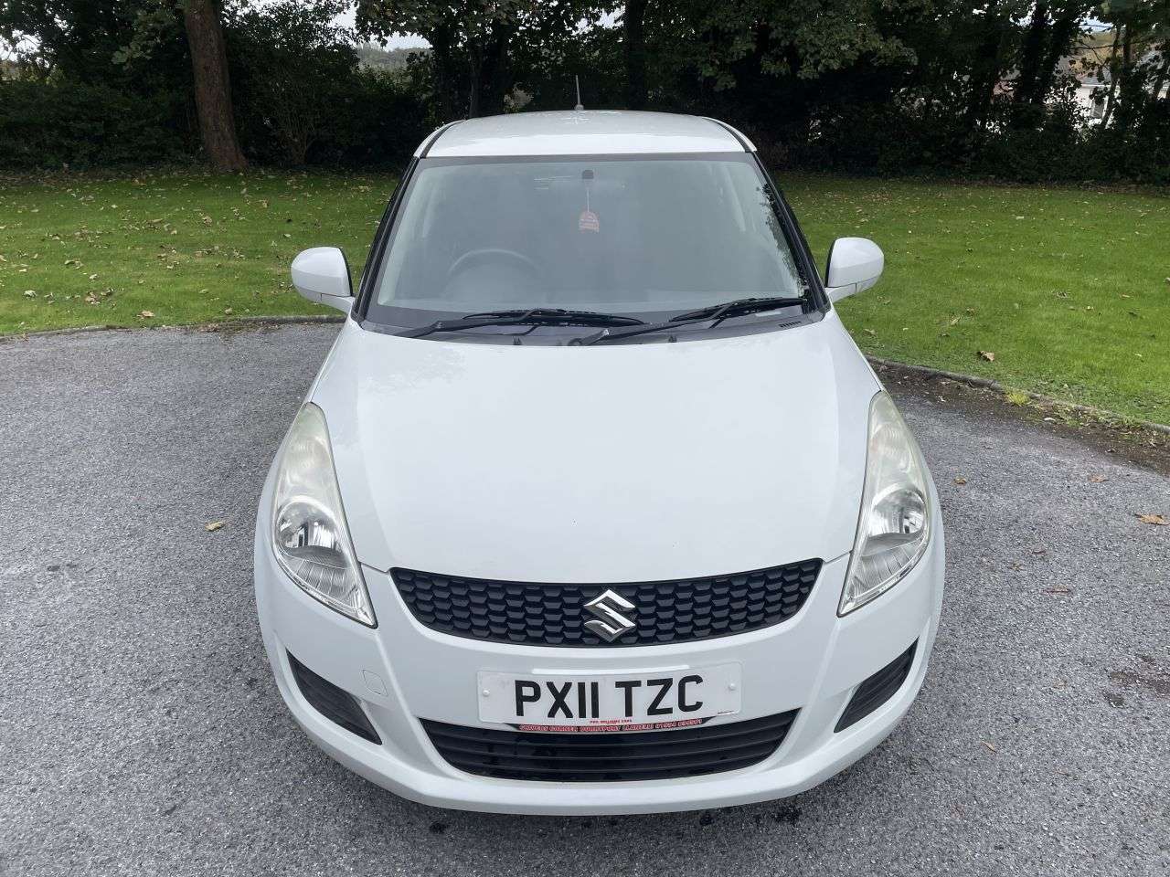 2011 SUZUKI SWIFT 2011 SUZUKI SWIFT