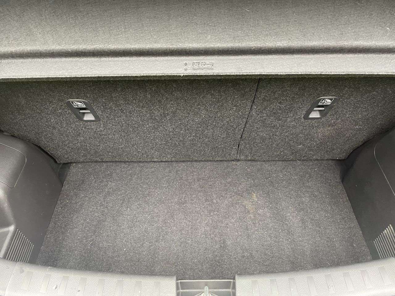 2011 SUZUKI SWIFT 2011 SUZUKI SWIFT