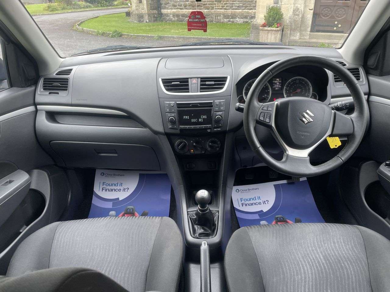 2011 SUZUKI SWIFT 2011 SUZUKI SWIFT