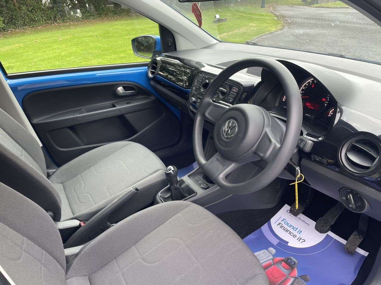 2014 VOLKSWAGEN UP! 2014 VOLKSWAGEN UP!