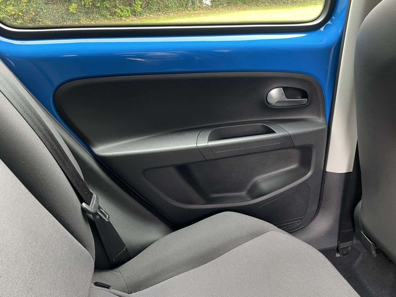 2014 VOLKSWAGEN UP! 2014 VOLKSWAGEN UP!