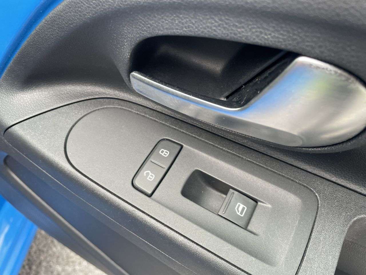 2014 VOLKSWAGEN UP! 2014 VOLKSWAGEN UP!