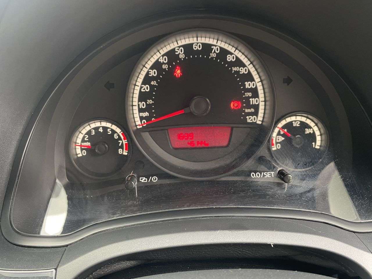 2014 VOLKSWAGEN UP! 2014 VOLKSWAGEN UP!