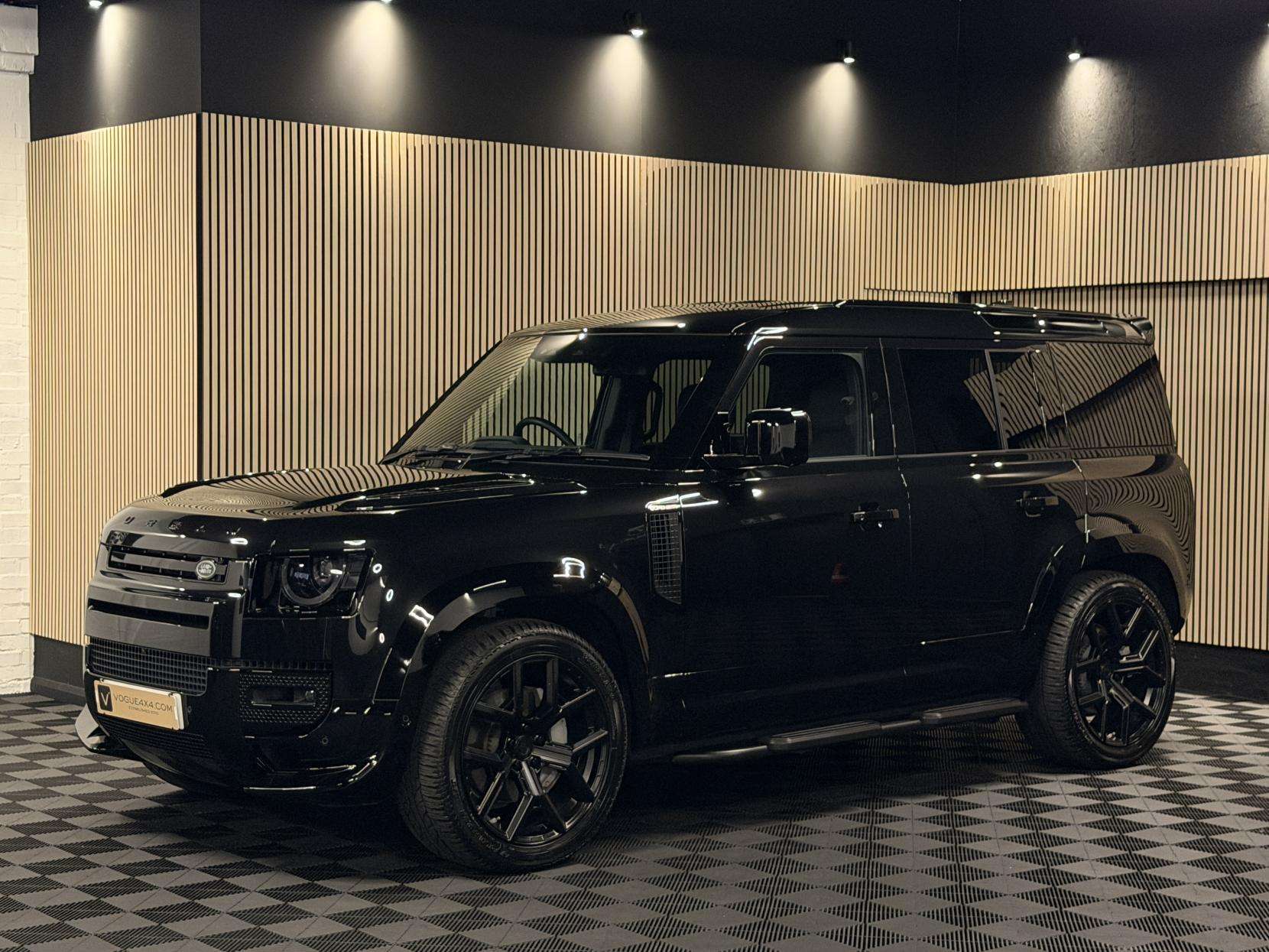 2024 LAND ROVER DEFENDER 110 2024 LAND ROVER DEFENDER 110