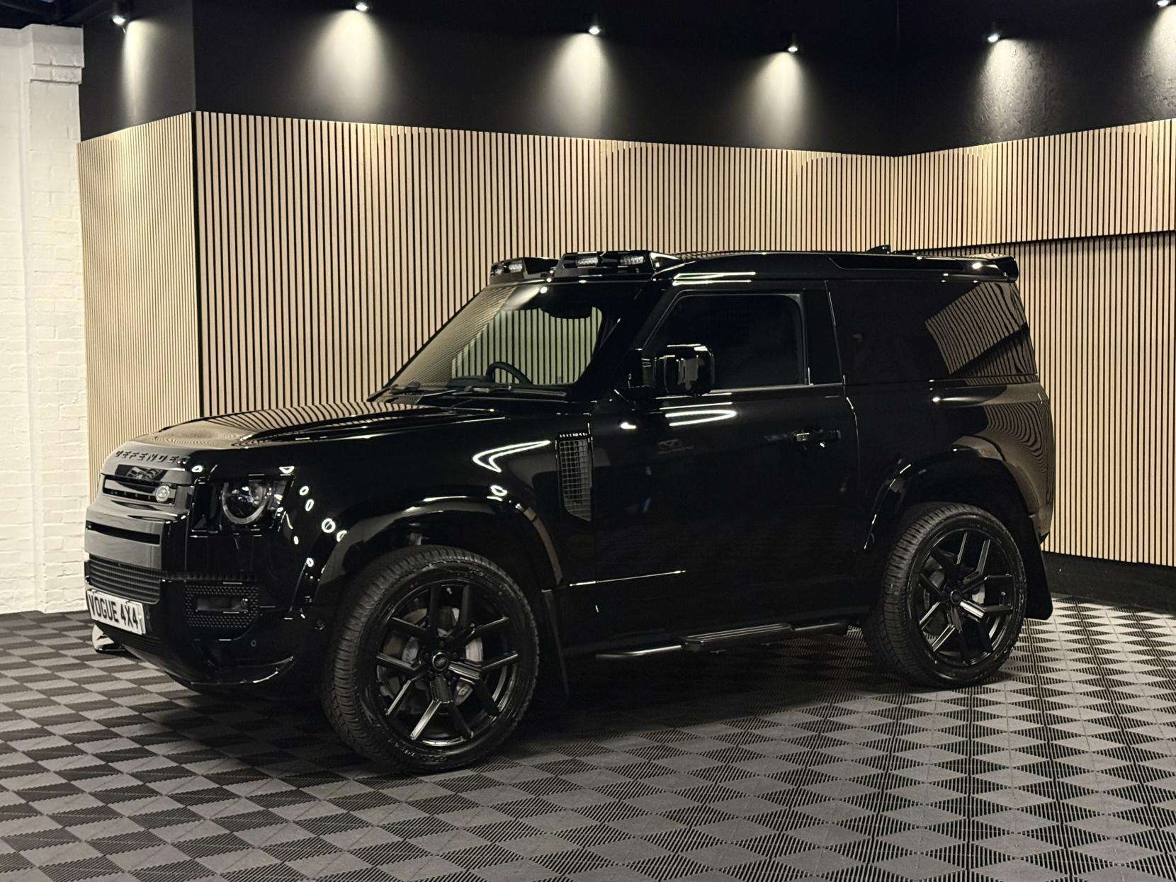 2025 LAND ROVER DEFENDER 90 2025 LAND ROVER DEFENDER 90