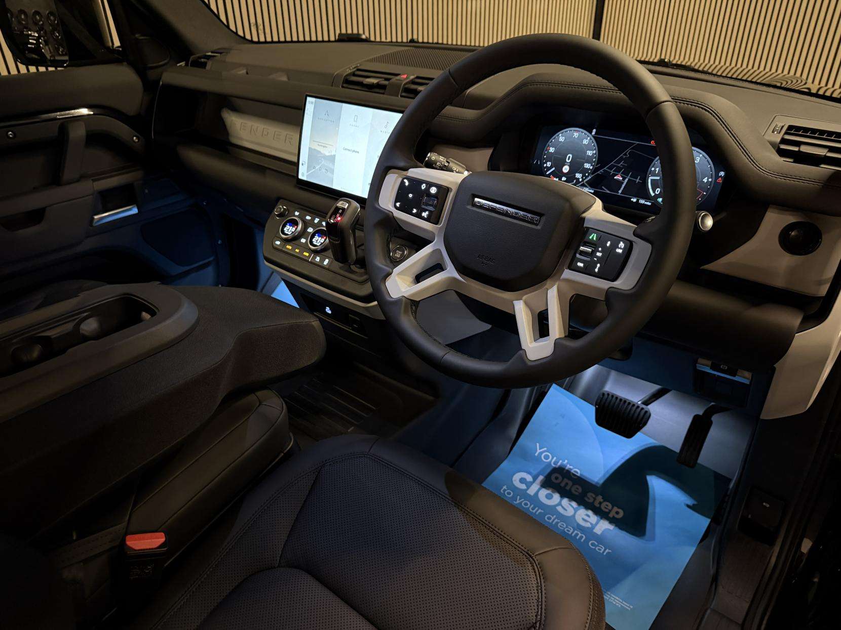 2025 LAND ROVER DEFENDER 90 2025 LAND ROVER DEFENDER 90