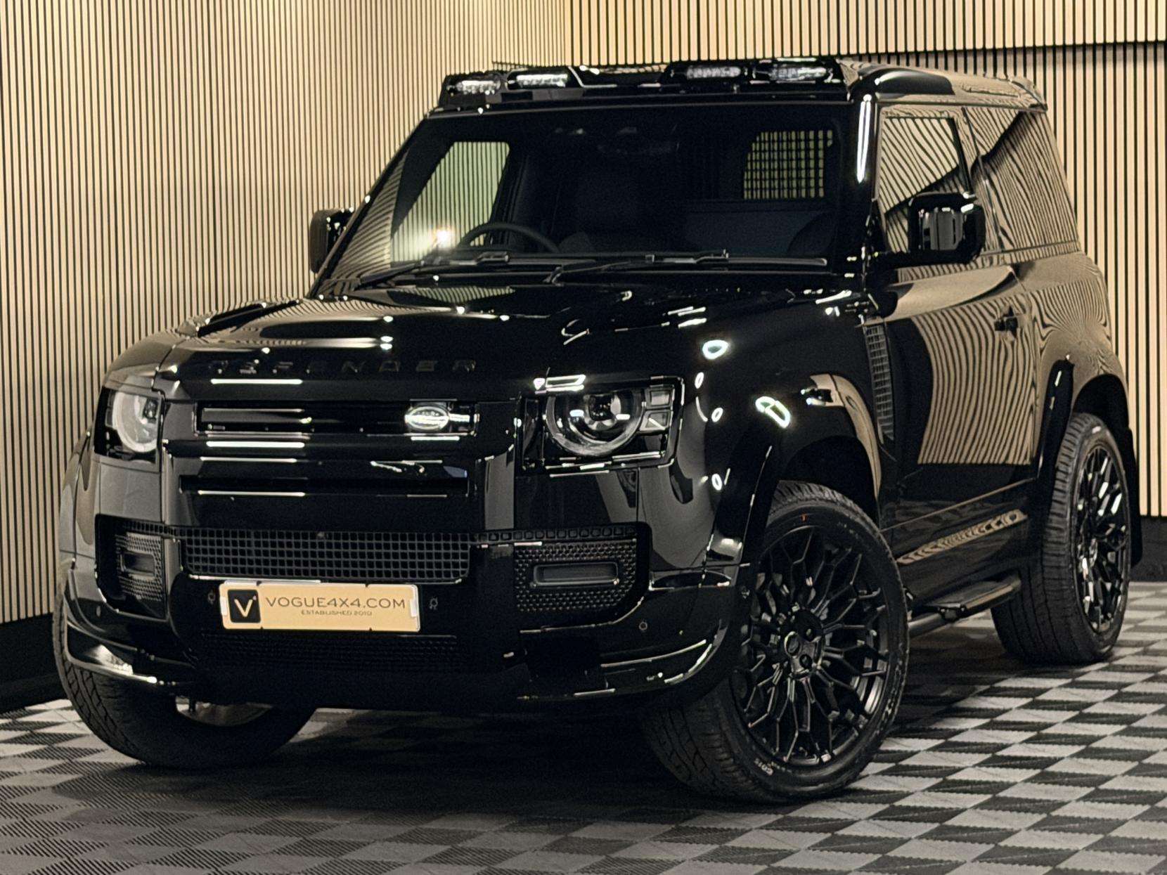 2025 LAND ROVER DEFENDER 90 2025 LAND ROVER DEFENDER 90