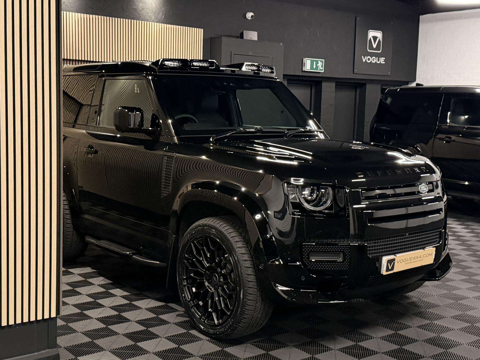 2025 LAND ROVER DEFENDER 90 2025 LAND ROVER DEFENDER 90