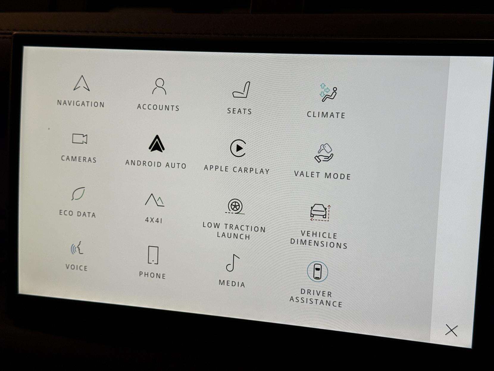 2025 LAND ROVER DEFENDER 90 2025 LAND ROVER DEFENDER 90