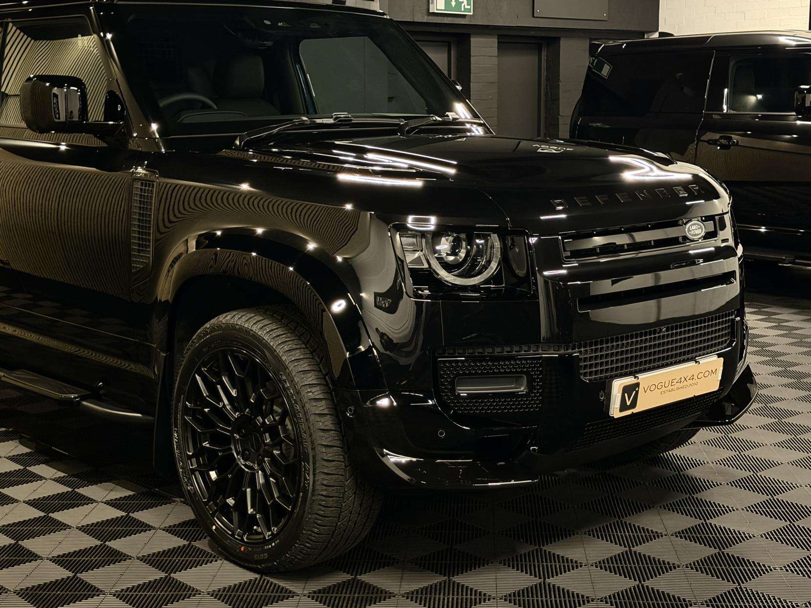 2025 LAND ROVER DEFENDER 90 2025 LAND ROVER DEFENDER 90