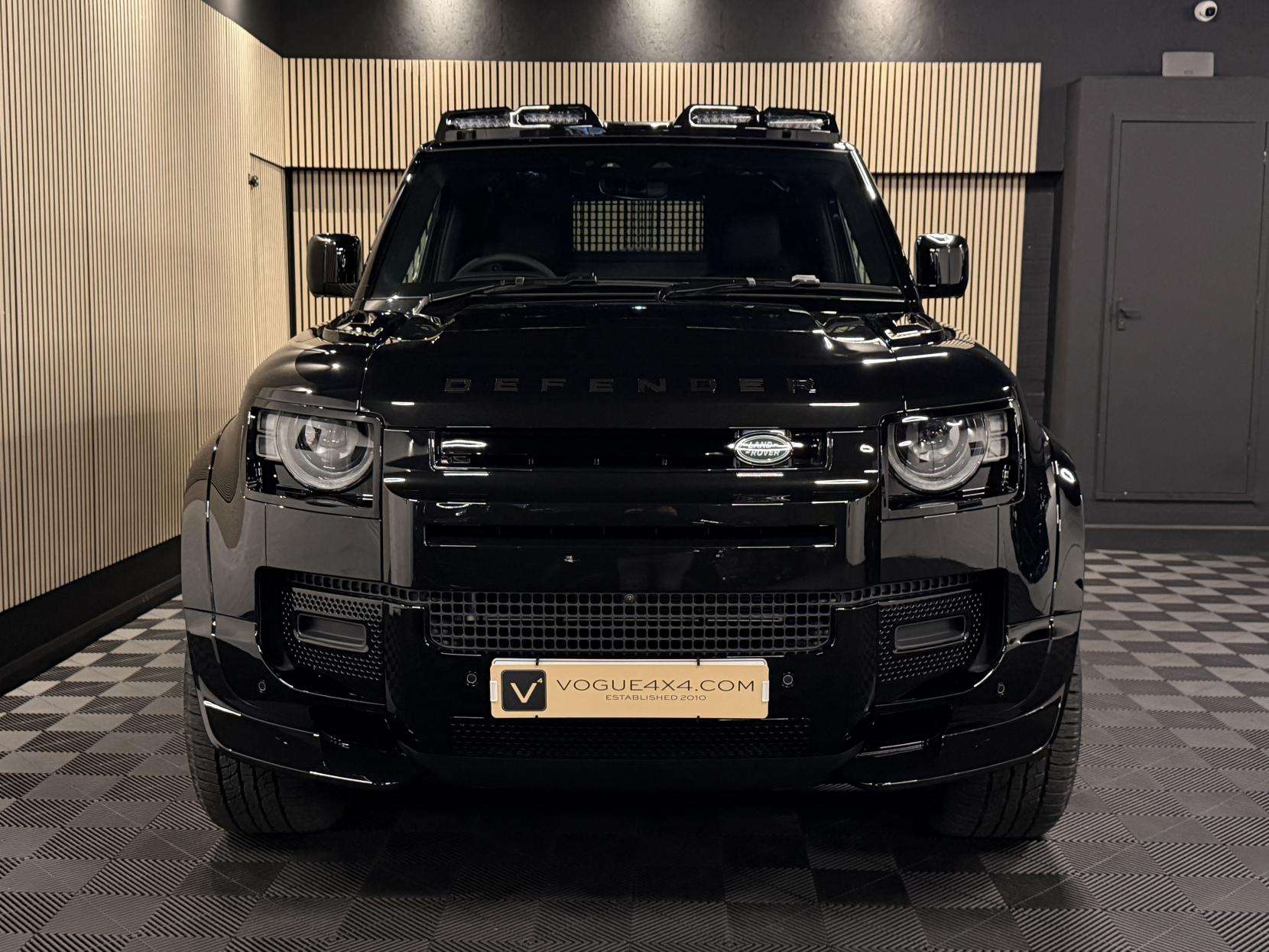 2025 LAND ROVER DEFENDER 90 2025 LAND ROVER DEFENDER 90