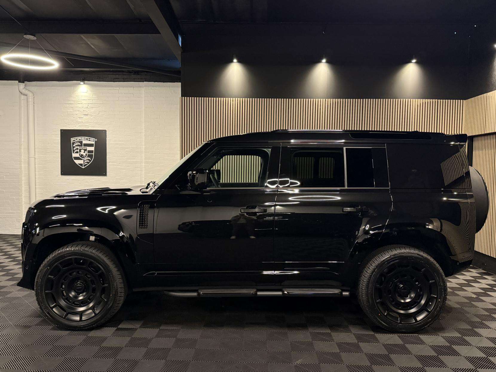 2025 LAND ROVER DEFENDER 110 2025 LAND ROVER DEFENDER 110