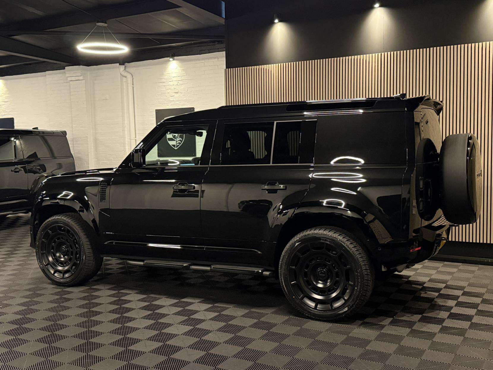 2025 LAND ROVER DEFENDER 110 2025 LAND ROVER DEFENDER 110