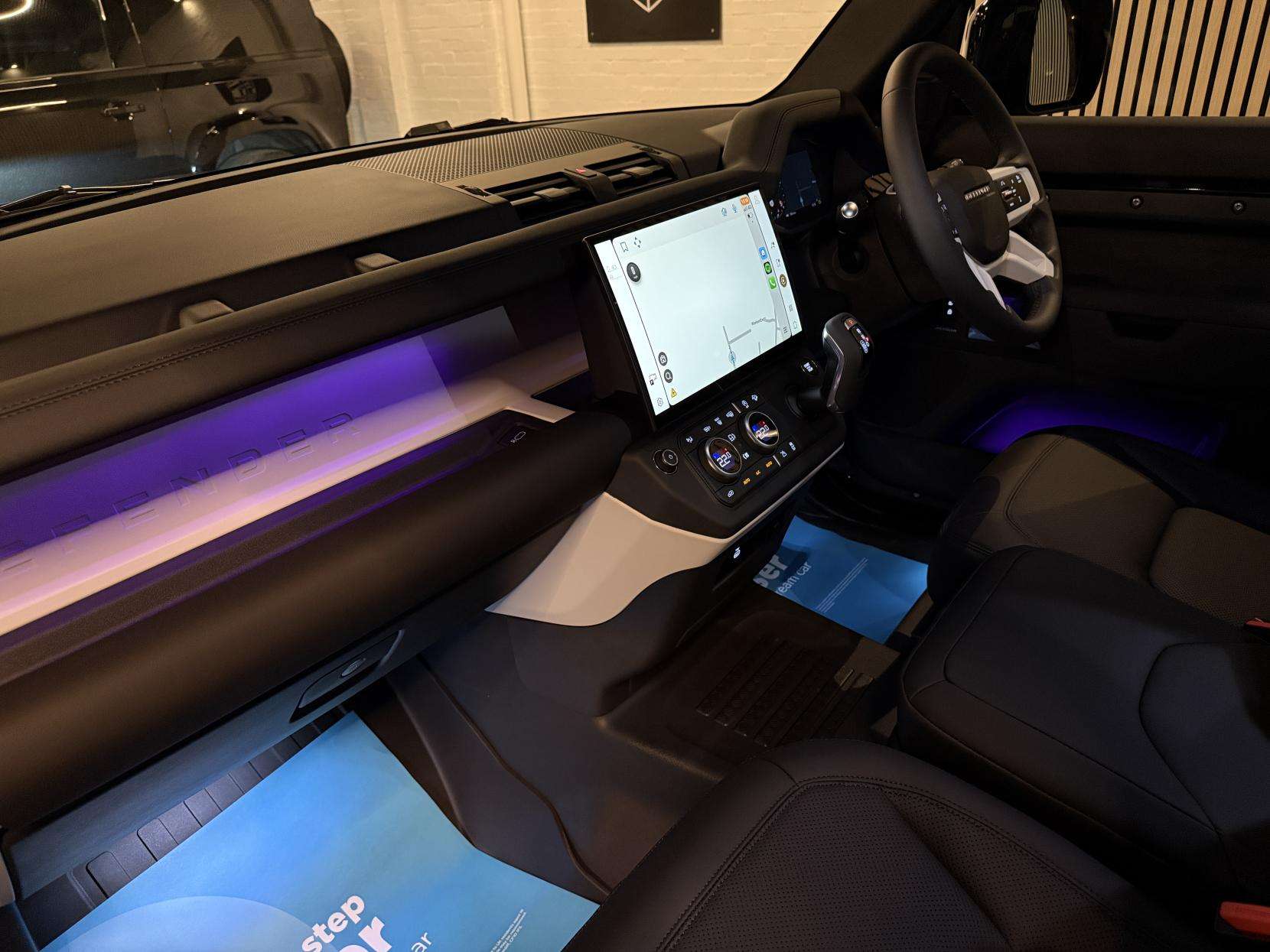 2025 LAND ROVER DEFENDER 110 2025 LAND ROVER DEFENDER 110