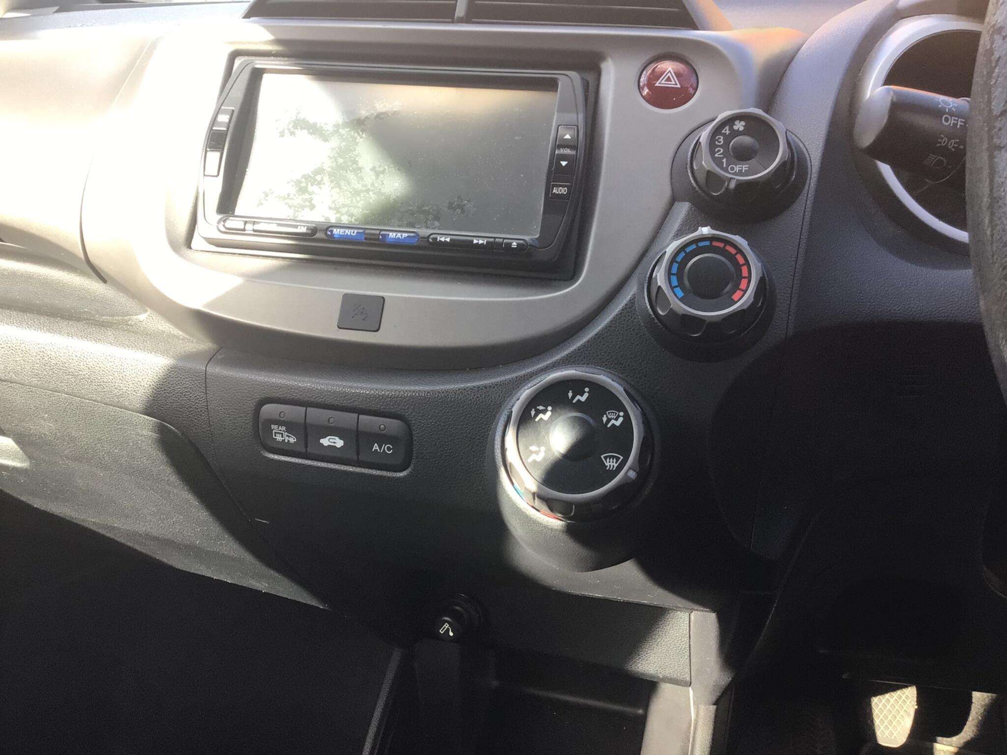 2010 HONDA JAZZ 2010 HONDA JAZZ