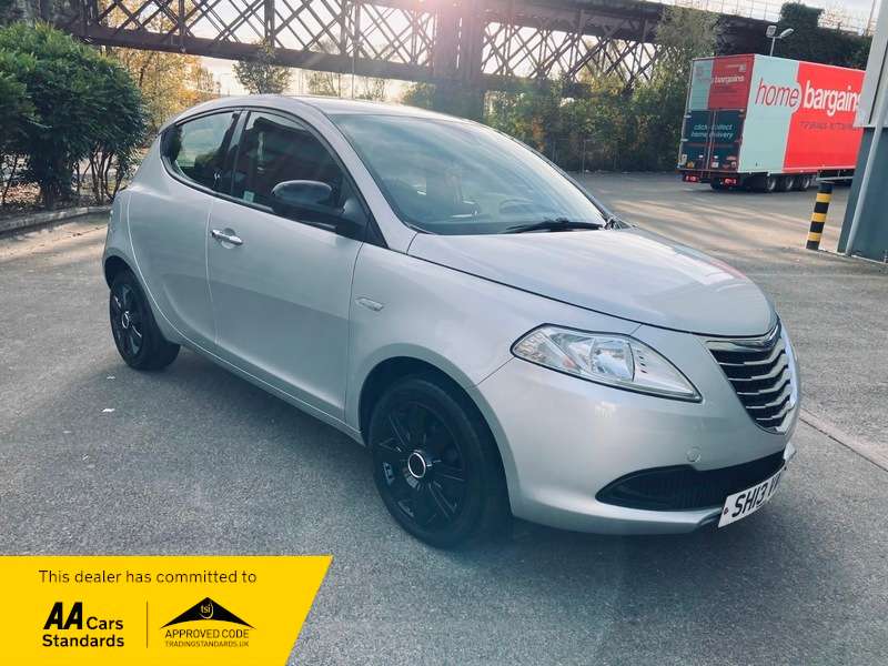 2013 CHRYSLER YPSILON 2013 CHRYSLER YPSILON