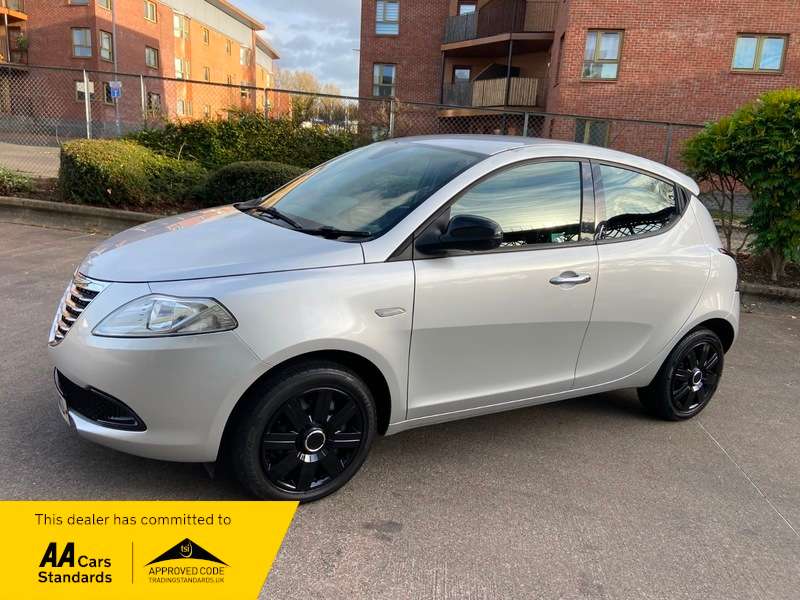 2013 CHRYSLER YPSILON 2013 CHRYSLER YPSILON