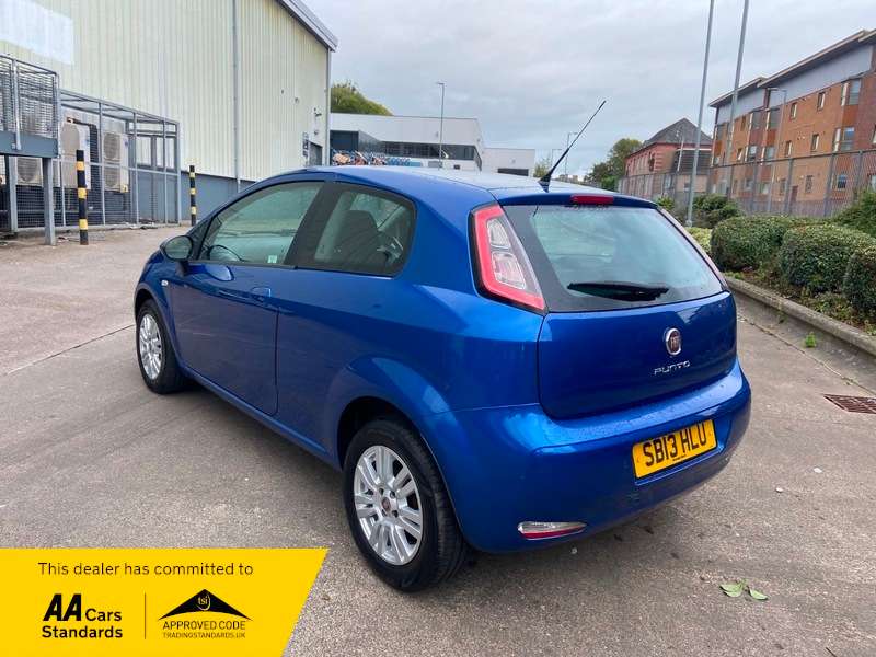 2013 FIAT PUNTO 2013 FIAT PUNTO