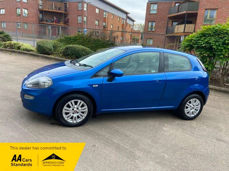 2013 FIAT PUNTO 2013 FIAT PUNTO