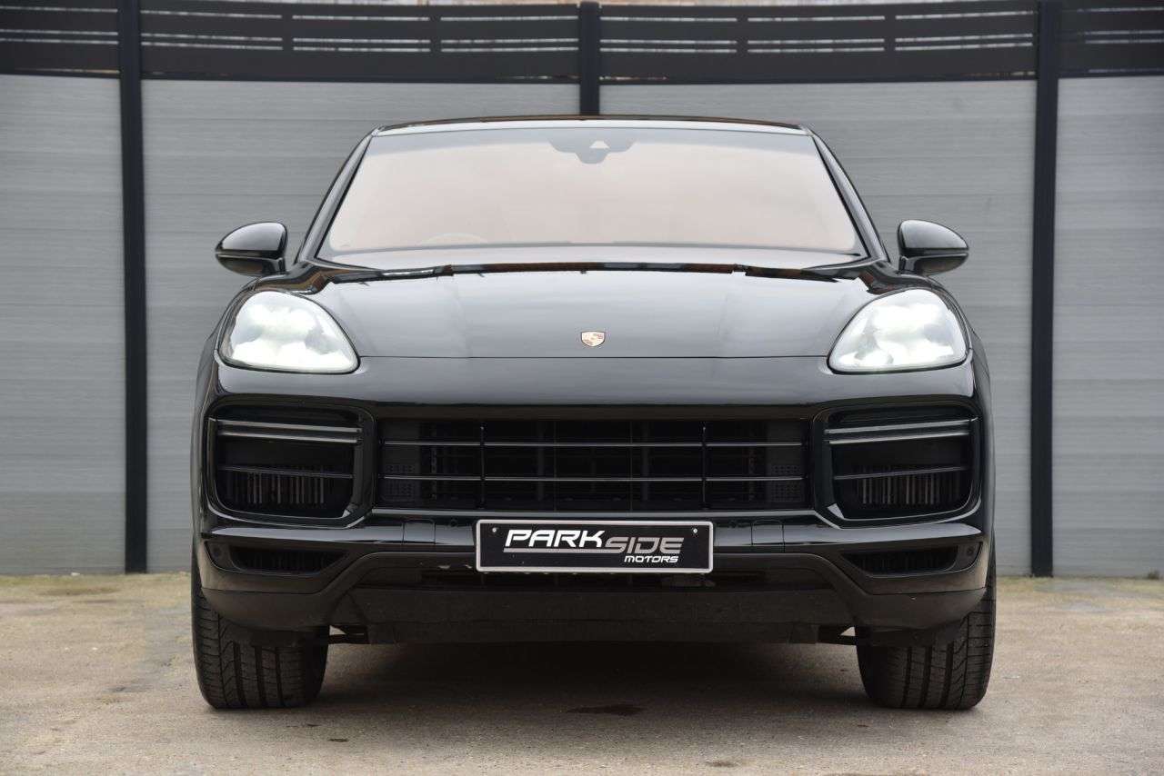 2019 PORSCHE CAYENNE 2019 PORSCHE CAYENNE