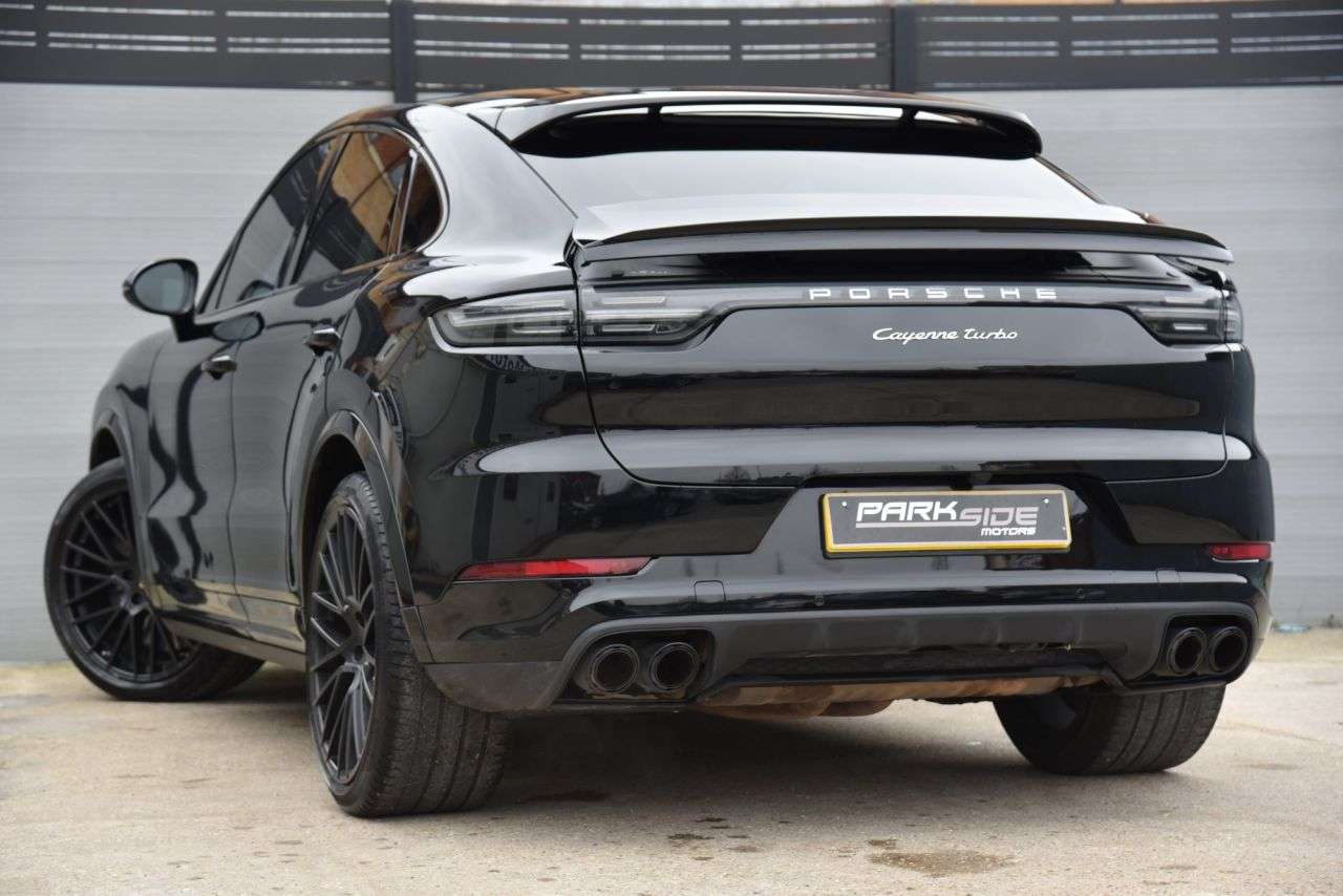 2019 PORSCHE CAYENNE 2019 PORSCHE CAYENNE