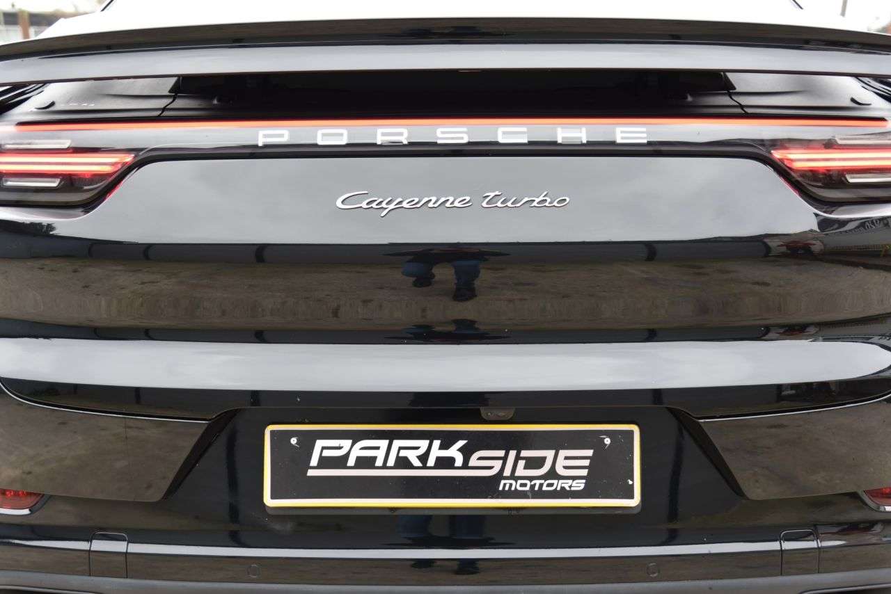 2019 PORSCHE CAYENNE 2019 PORSCHE CAYENNE