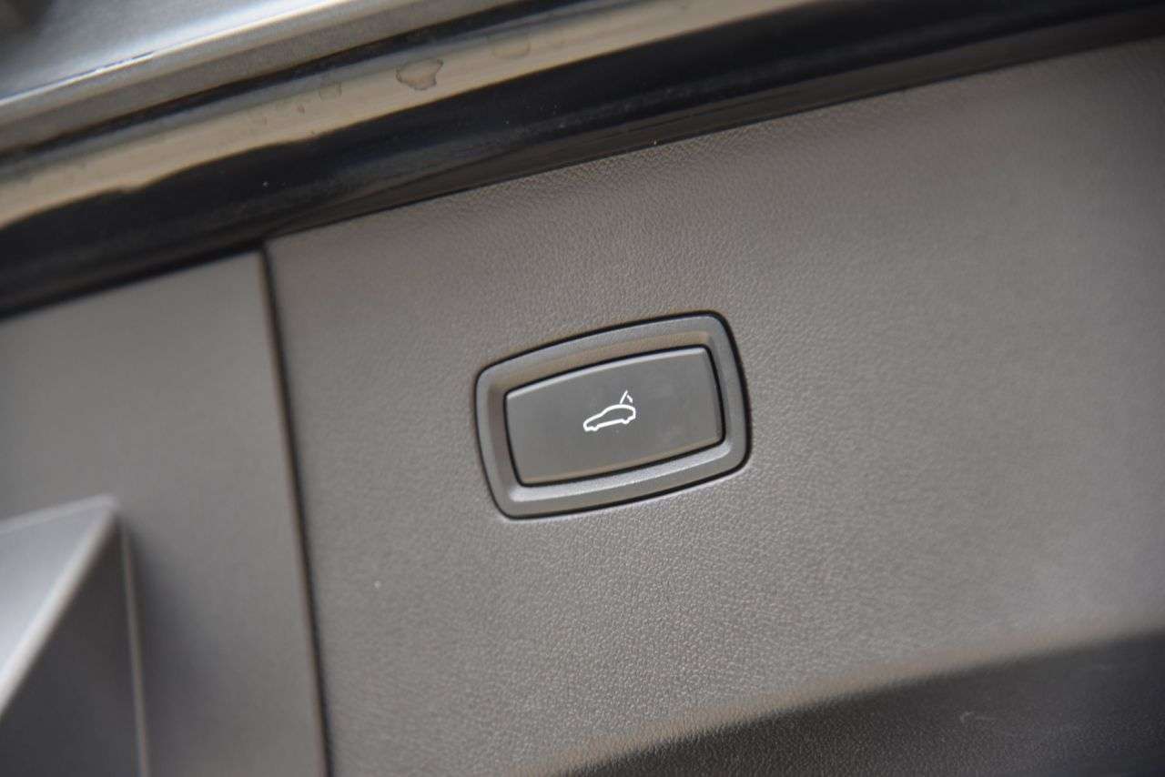 2019 PORSCHE CAYENNE 2019 PORSCHE CAYENNE