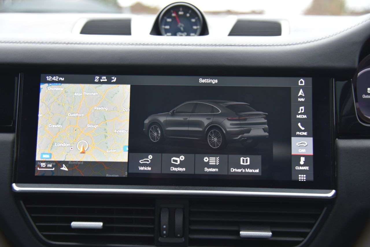 2019 PORSCHE CAYENNE 2019 PORSCHE CAYENNE