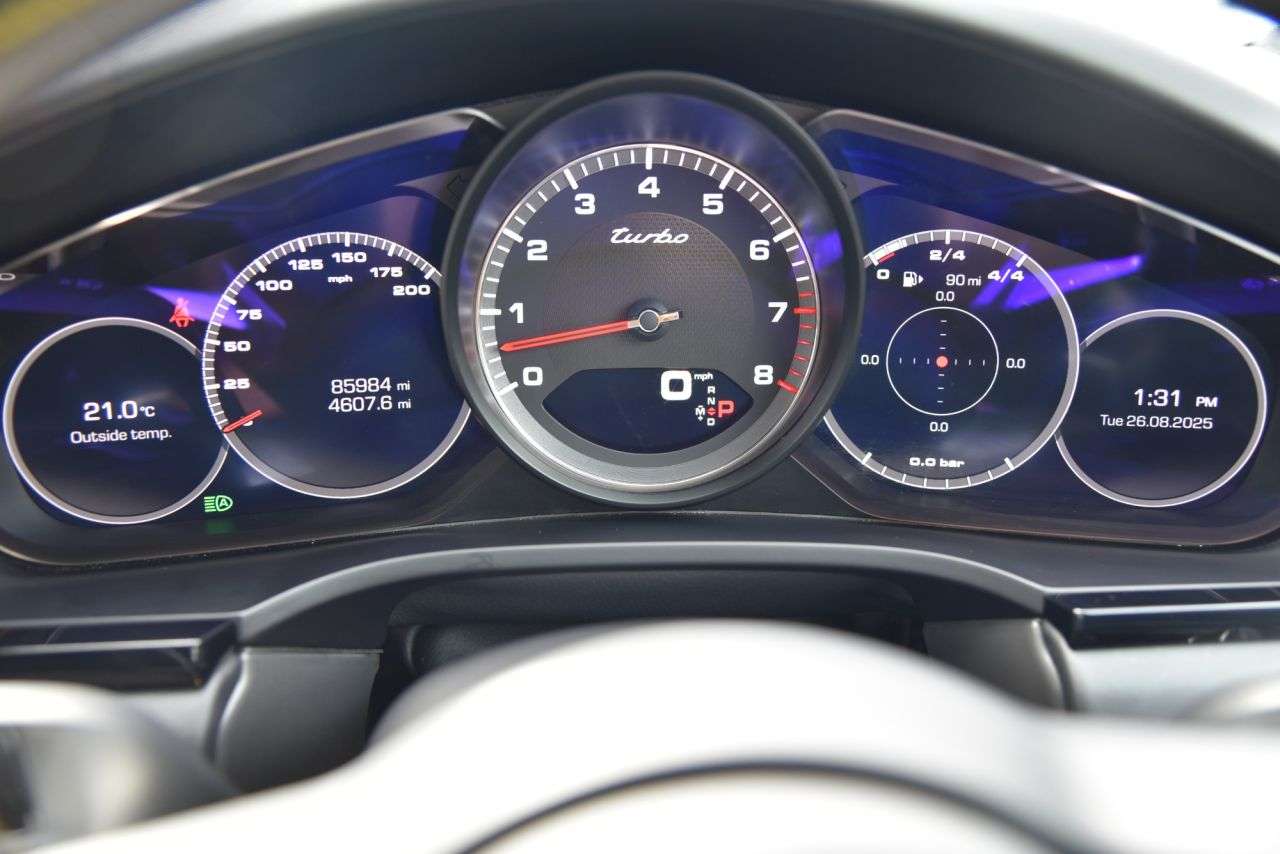 2019 PORSCHE CAYENNE 2019 PORSCHE CAYENNE