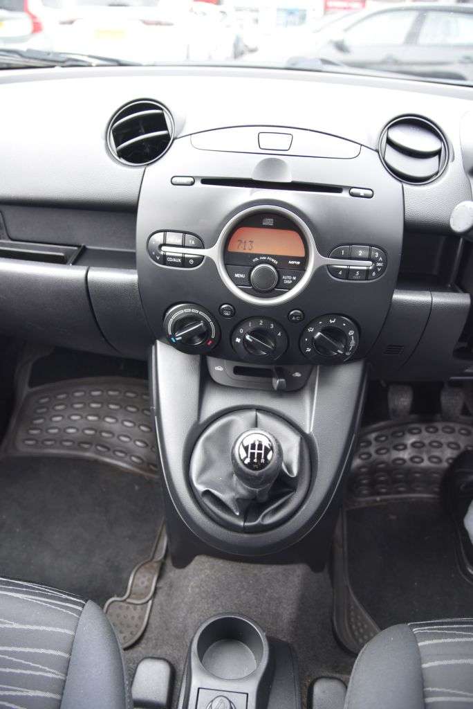 2009 MAZDA MAZDA2 2009 MAZDA MAZDA2