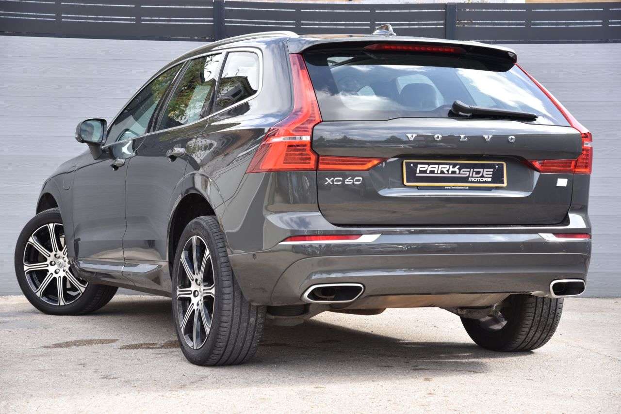 2021 VOLVO XC60 2021 VOLVO XC60