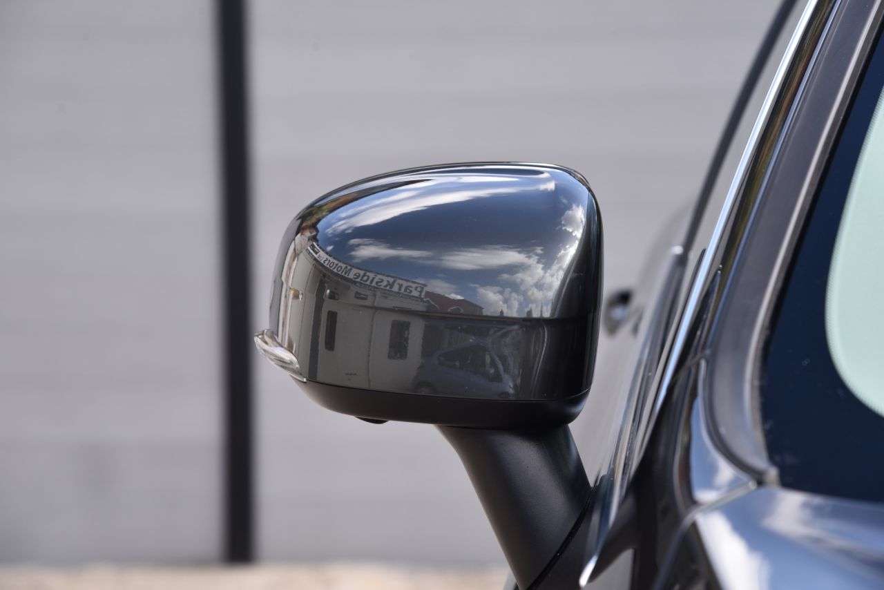 2021 VOLVO XC60 2021 VOLVO XC60