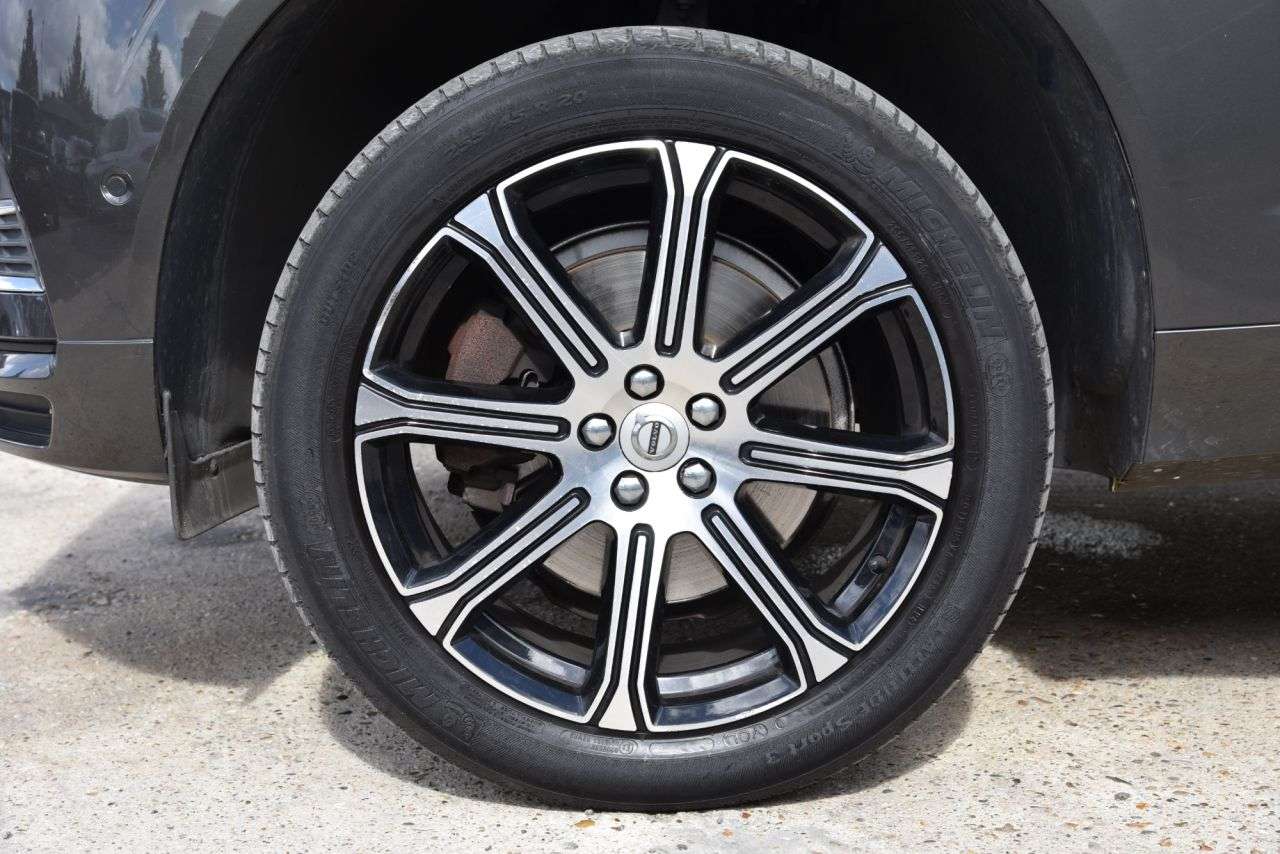 2021 VOLVO XC60 2021 VOLVO XC60