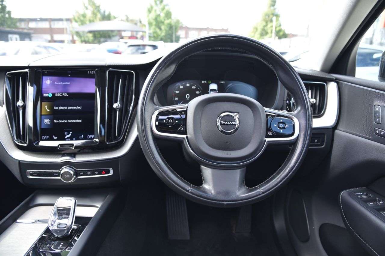 2021 VOLVO XC60 2021 VOLVO XC60