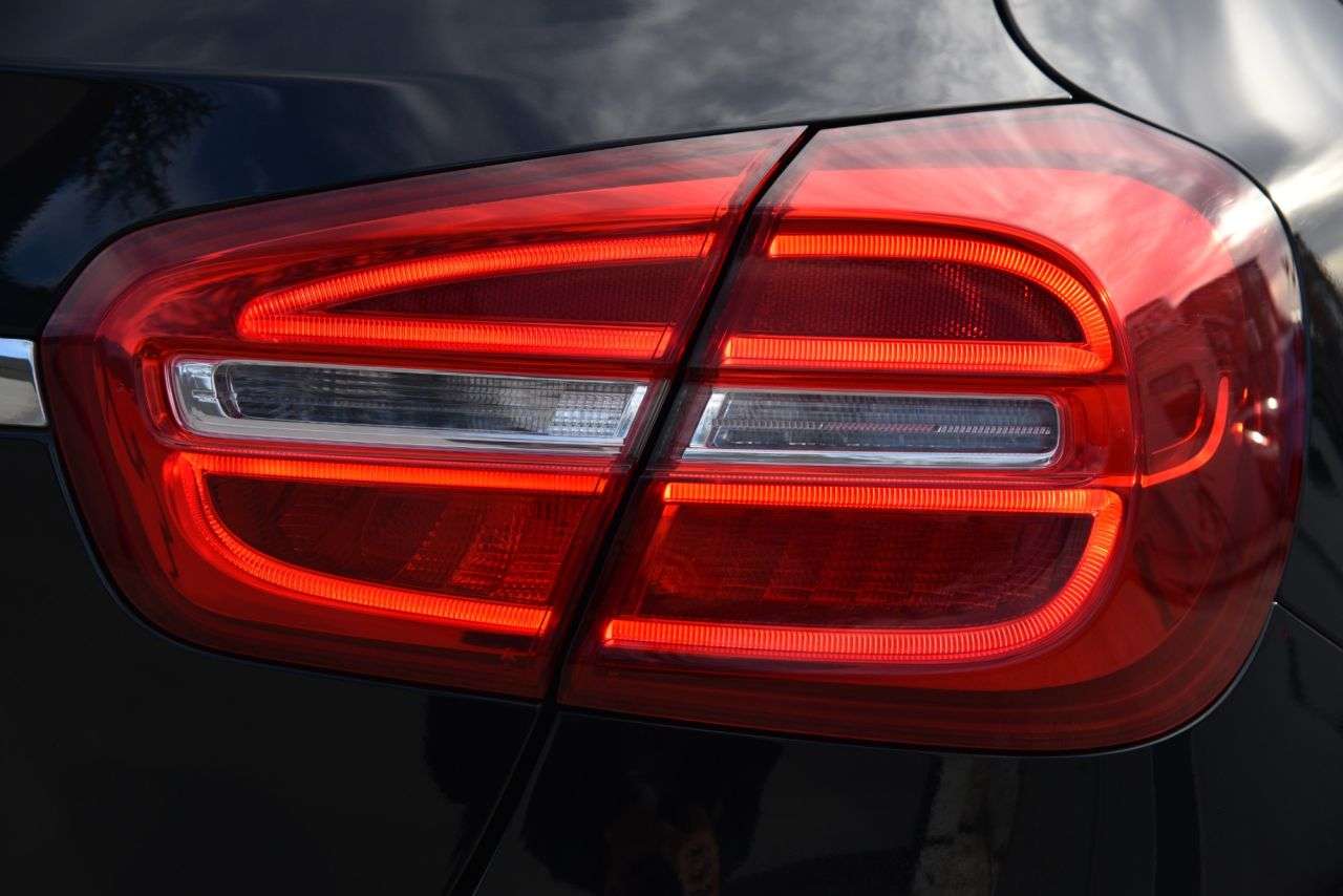 2016 MERCEDES-BENZ GLA 2016 MERCEDES-BENZ GLA