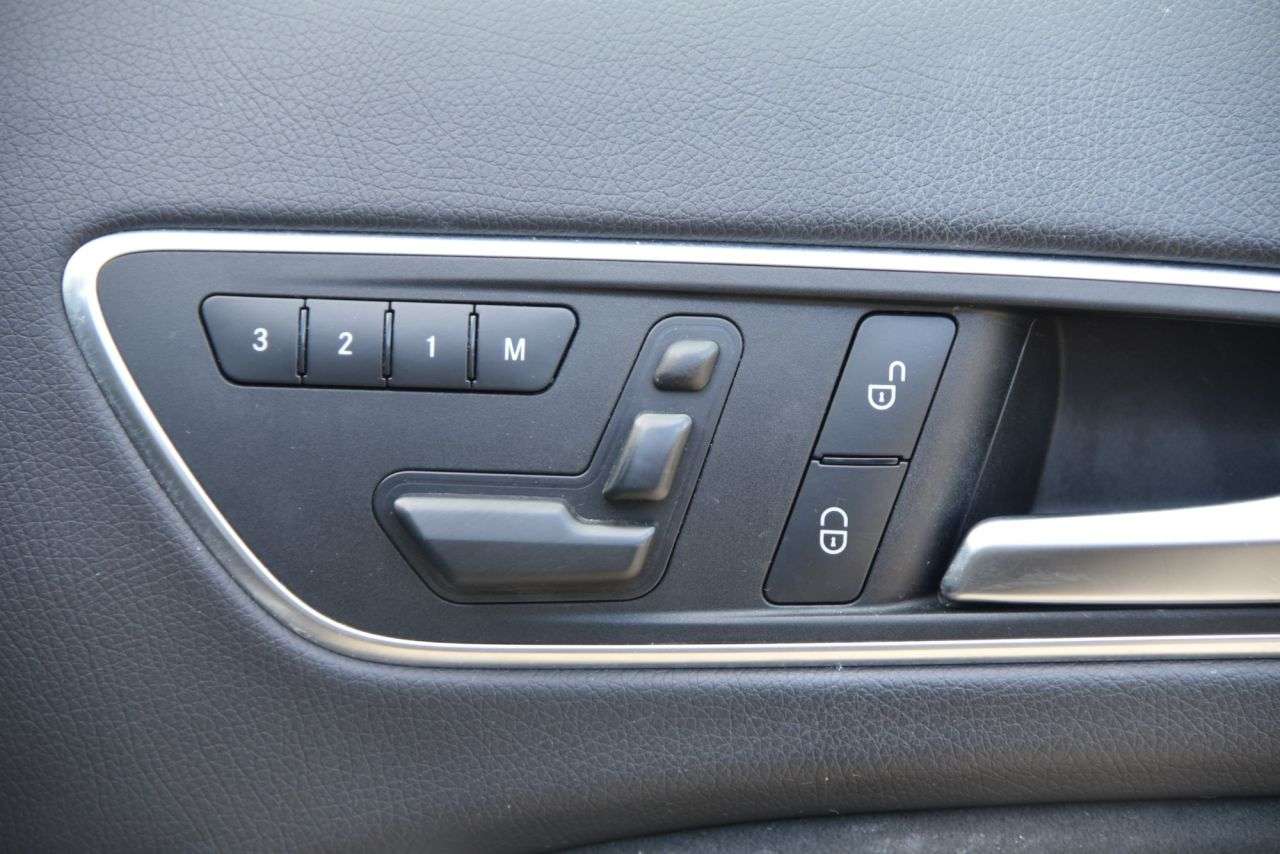 2016 MERCEDES-BENZ GLA 2016 MERCEDES-BENZ GLA