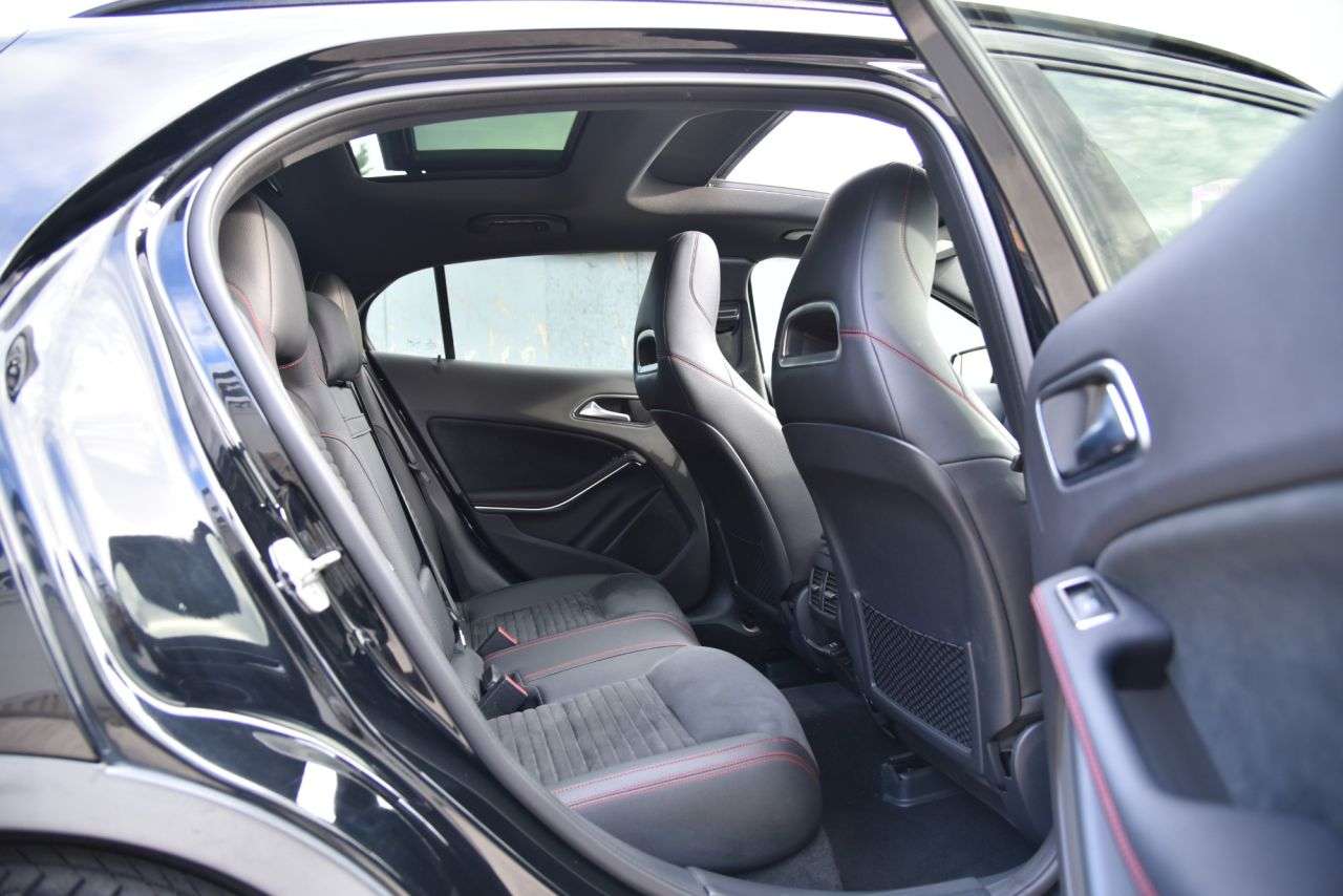 2016 MERCEDES-BENZ GLA 2016 MERCEDES-BENZ GLA