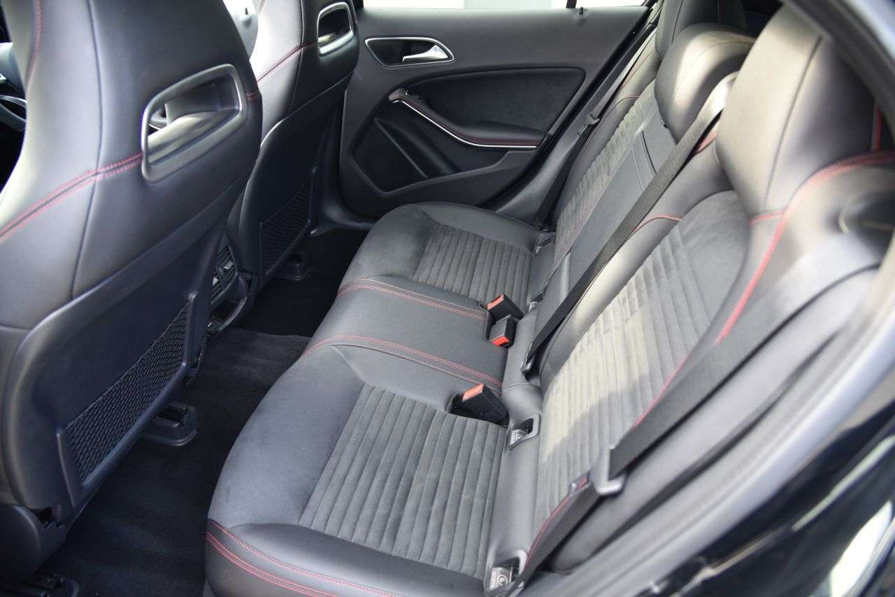 2016 MERCEDES-BENZ GLA 2016 MERCEDES-BENZ GLA