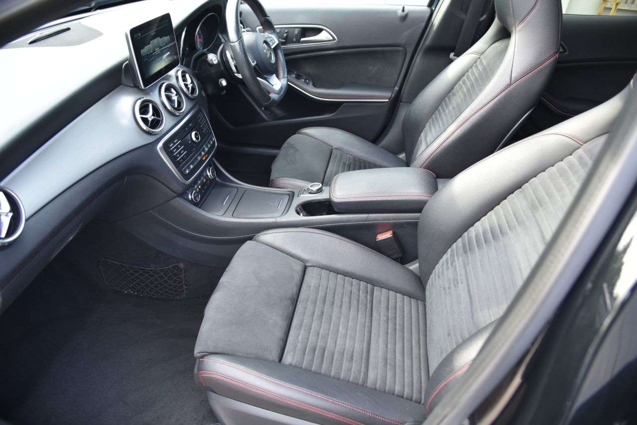 2016 MERCEDES-BENZ GLA 2016 MERCEDES-BENZ GLA