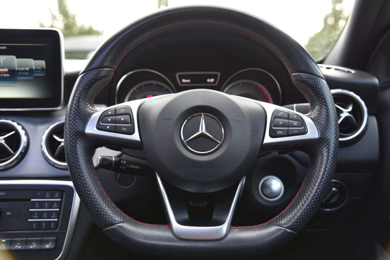 2016 MERCEDES-BENZ GLA 2016 MERCEDES-BENZ GLA
