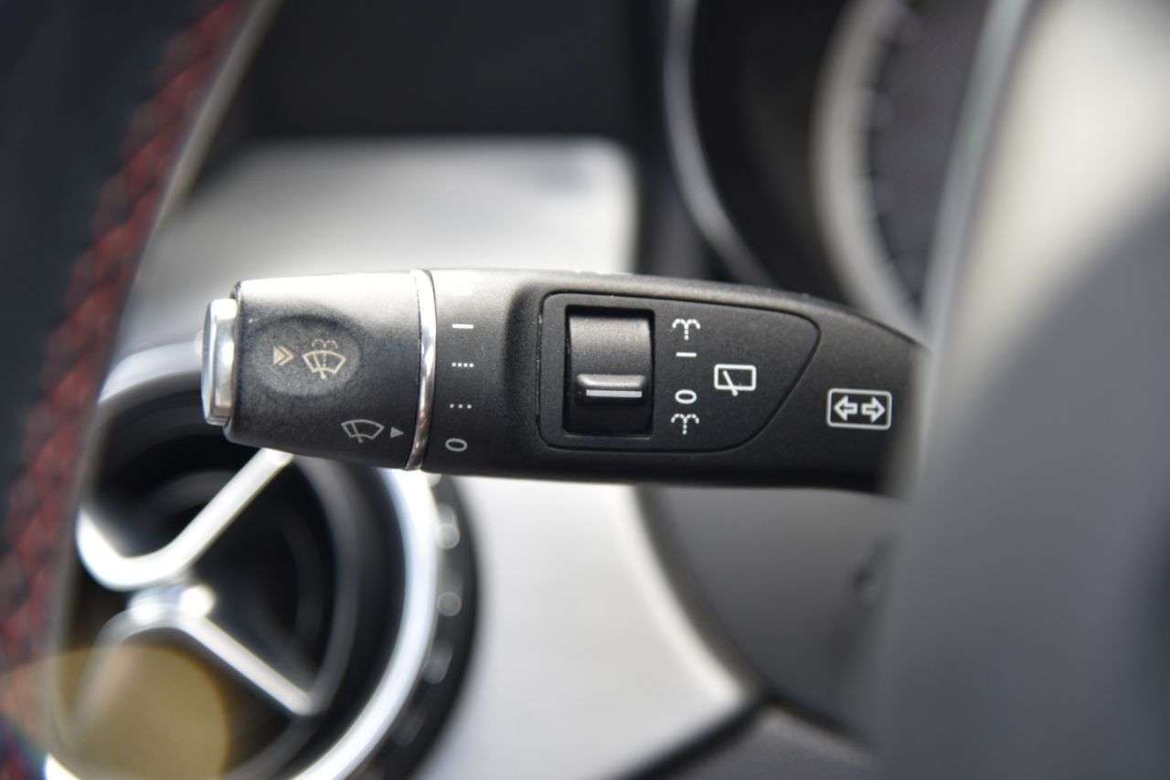 2016 MERCEDES-BENZ GLA 2016 MERCEDES-BENZ GLA