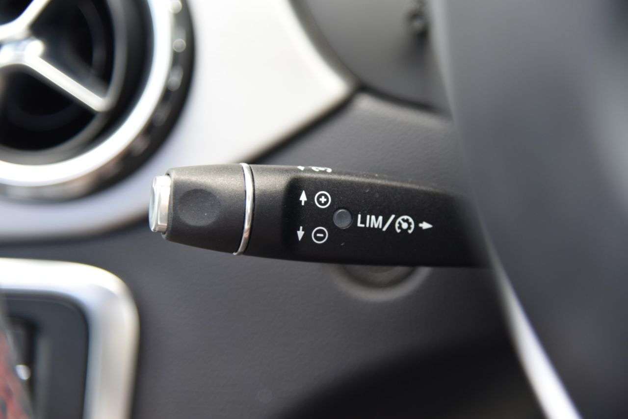 2016 MERCEDES-BENZ GLA 2016 MERCEDES-BENZ GLA