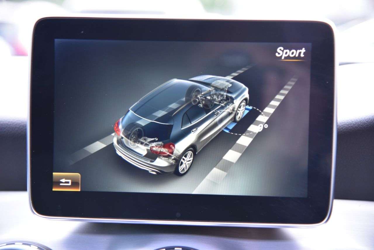 2016 MERCEDES-BENZ GLA 2016 MERCEDES-BENZ GLA