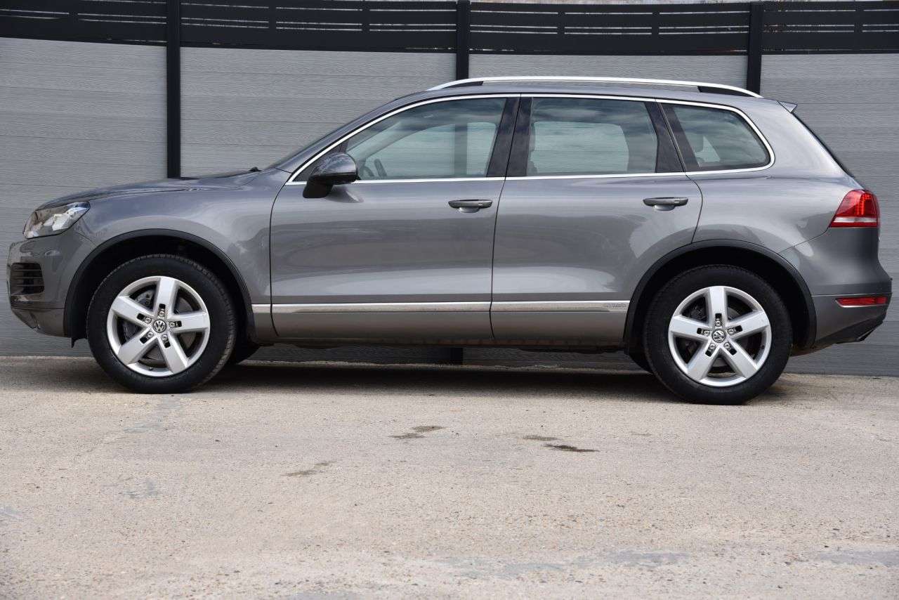 2013 VOLKSWAGEN TOUAREG 2013 VOLKSWAGEN TOUAREG