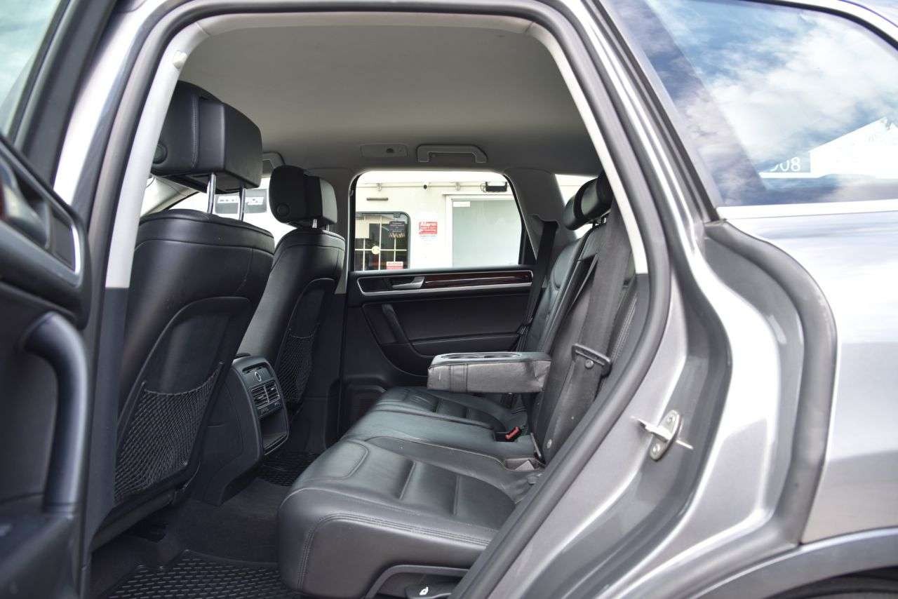 2013 VOLKSWAGEN TOUAREG 2013 VOLKSWAGEN TOUAREG