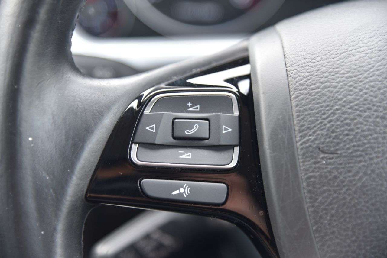 2013 VOLKSWAGEN TOUAREG 2013 VOLKSWAGEN TOUAREG